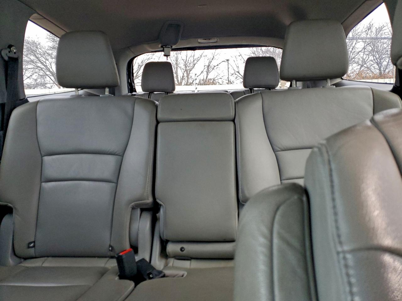 2016 HONDA PILOT EXL photo 10