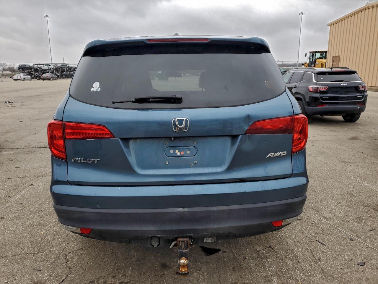 2016 HONDA PILOT EXL photo 6