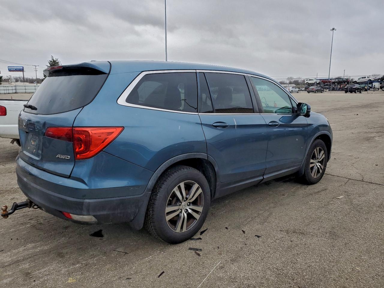 2016 HONDA PILOT EXL photo 3