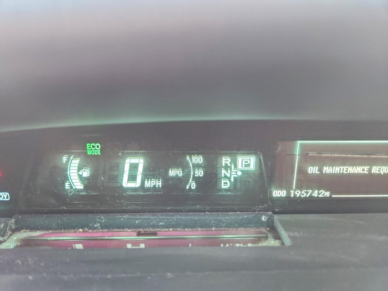 2010 TOYOTA PRIUS photo 9