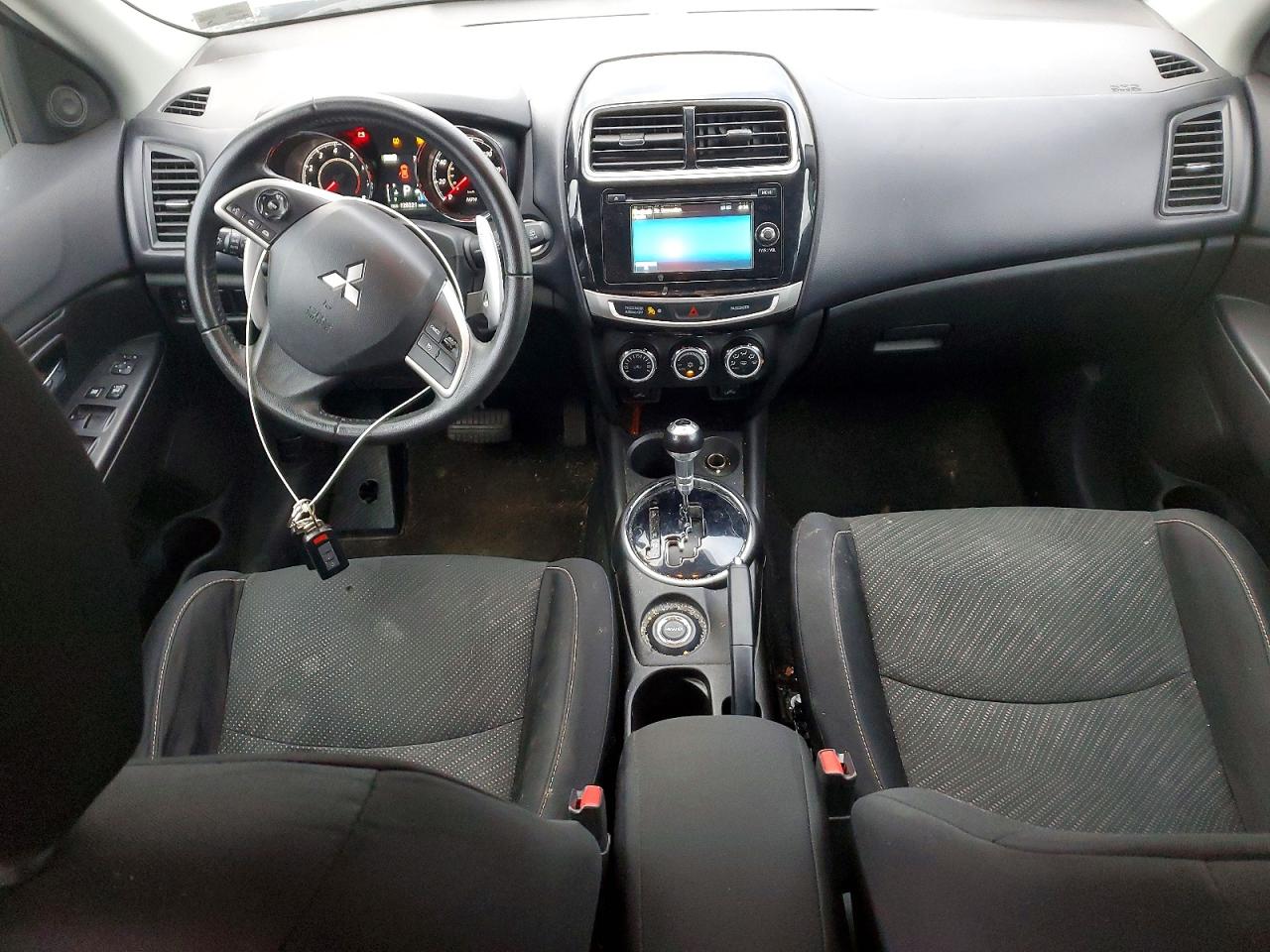 2015 MITSUBISHI OUTLANDER SPORT SE photo 8