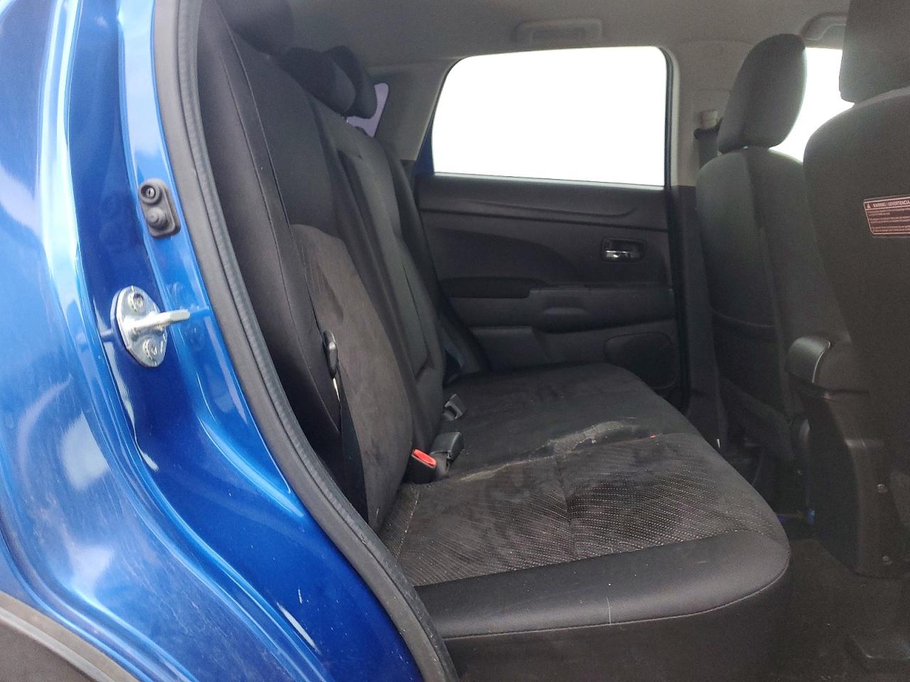 2015 MITSUBISHI OUTLANDER SPORT SE photo 11