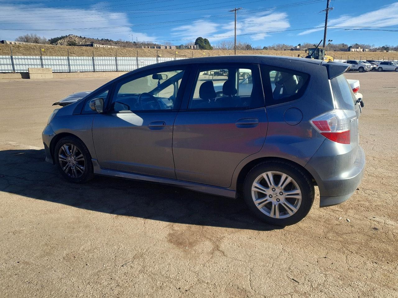 2011 HONDA FIT SPORT photo 2