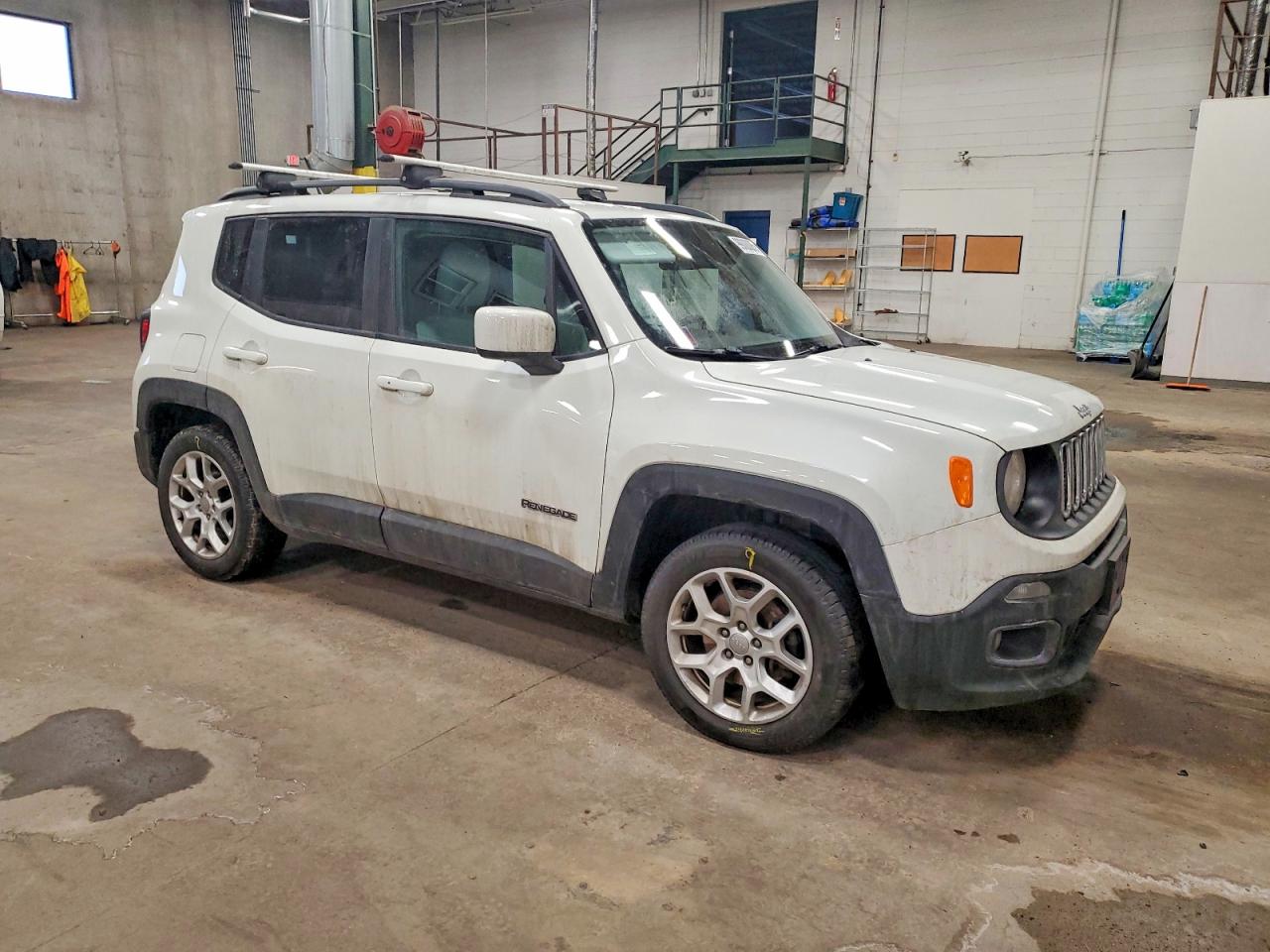 2017 JEEP RENEGADE LATITUDE photo 4