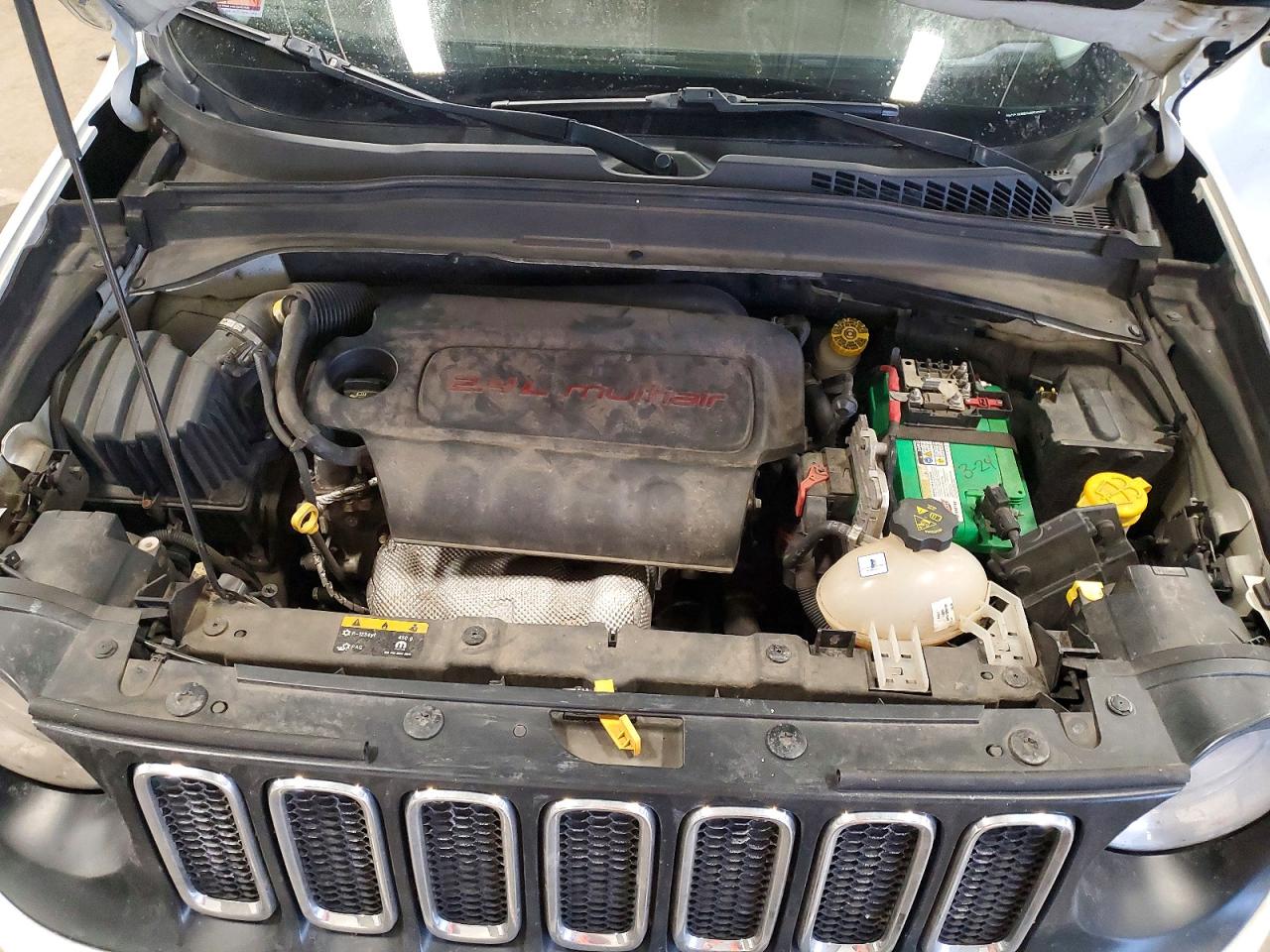 2017 JEEP RENEGADE LATITUDE photo 12