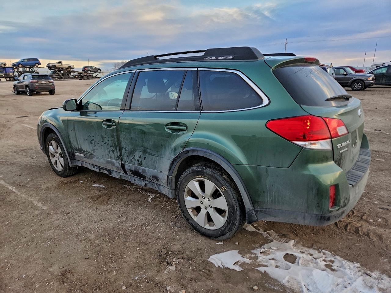 2010 SUBARU OUTBACK 2.5I PREMIUM photo 2