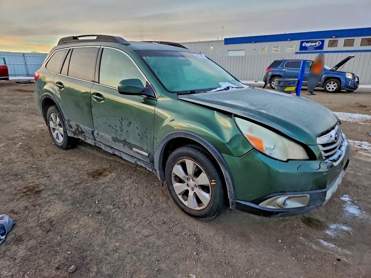2010 SUBARU OUTBACK 2.5I PREMIUM photo 4