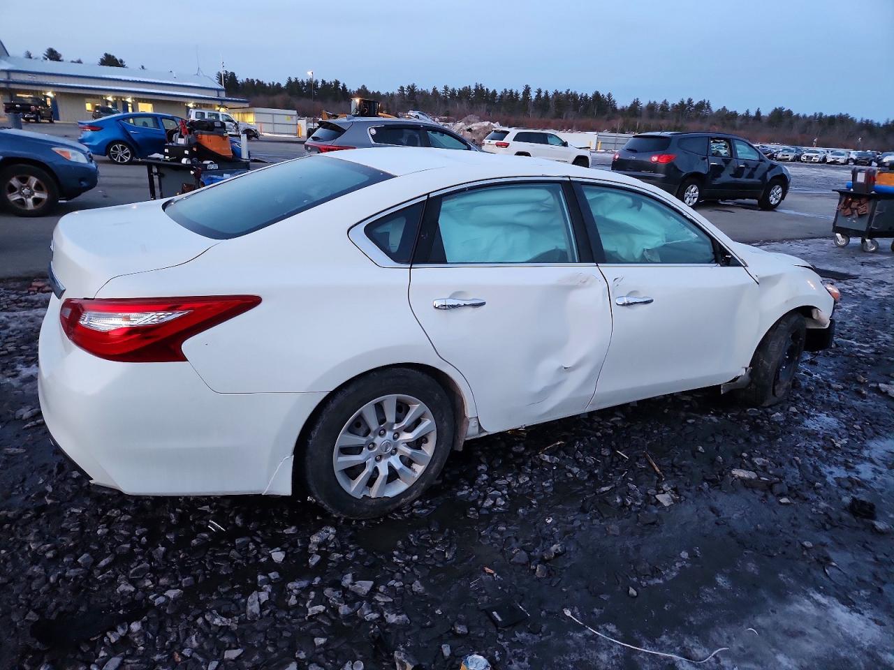 2016 NISSAN ALTIMA 2.5 photo 3
