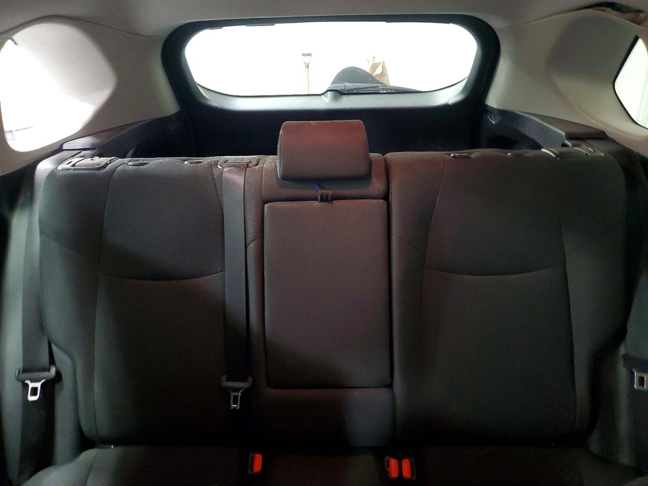 2019 TOYOTA RAV4 LE photo 10