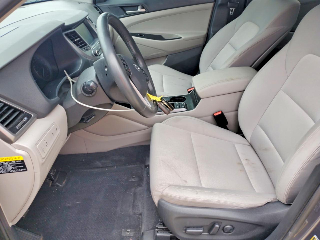 2018 HYUNDAI TUCSON VALUE photo 7