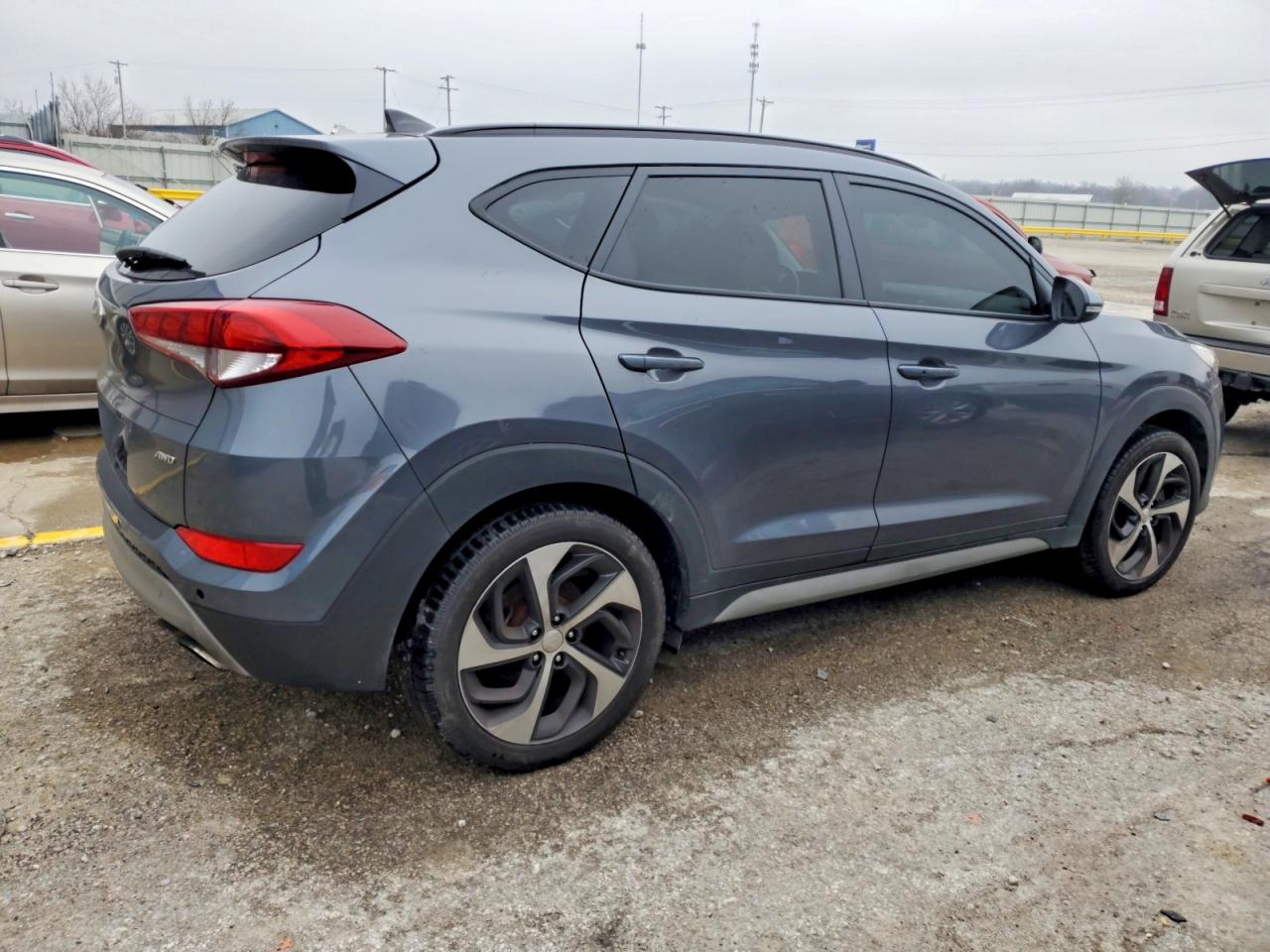 2018 HYUNDAI TUCSON VALUE photo 3
