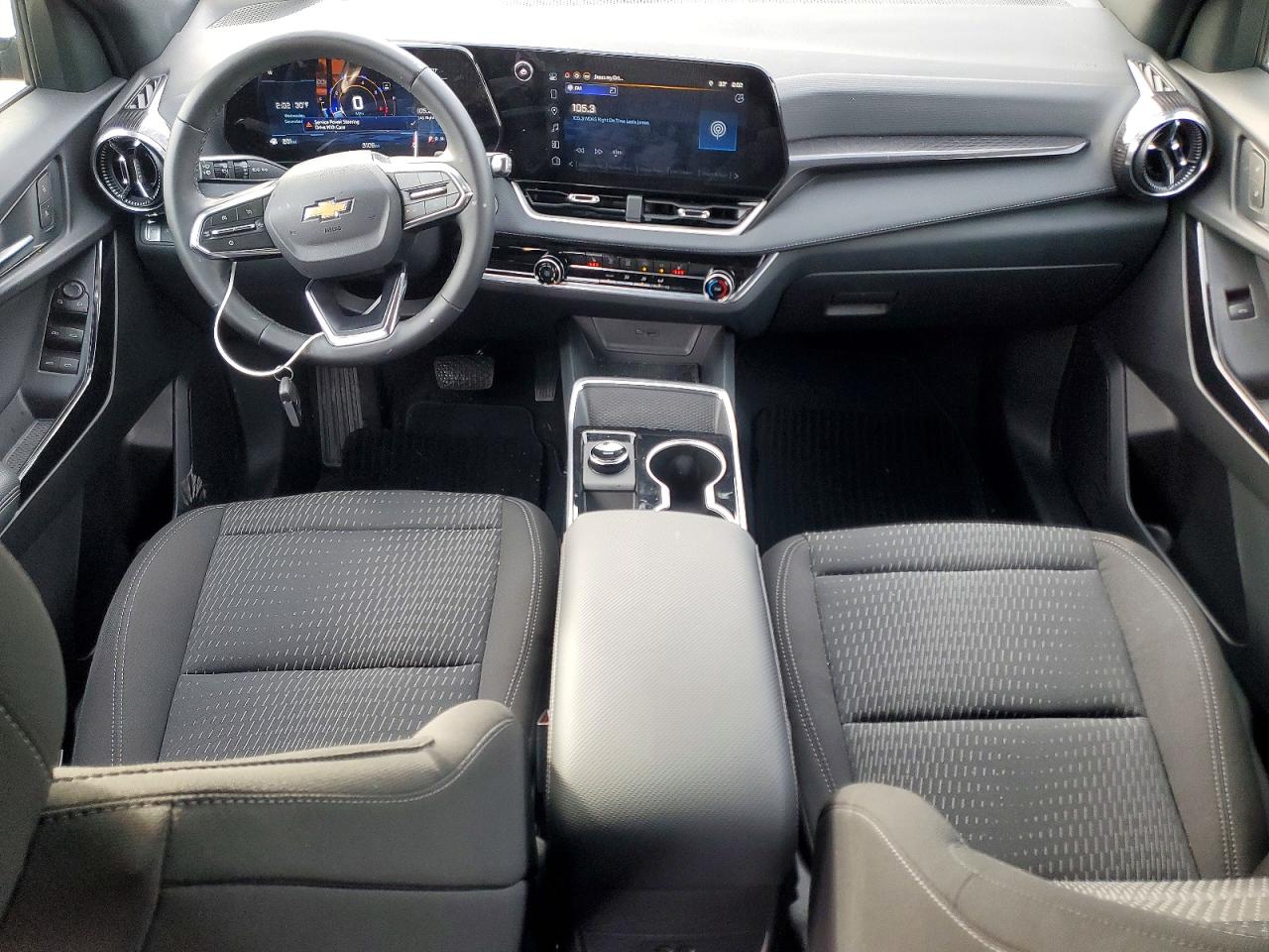2026 CHEVROLET EQUINOX LT photo 8