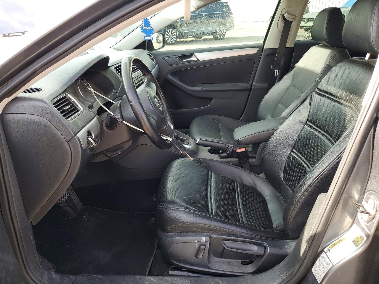 2013 VOLKSWAGEN JETTA SE photo 7