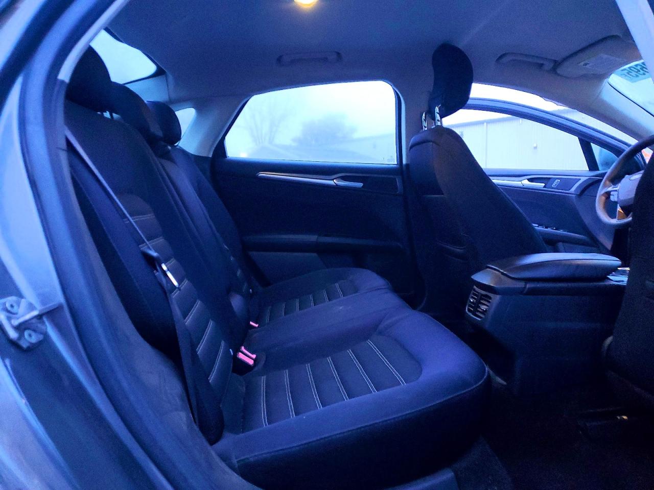 2014 FORD FUSION SE photo 10