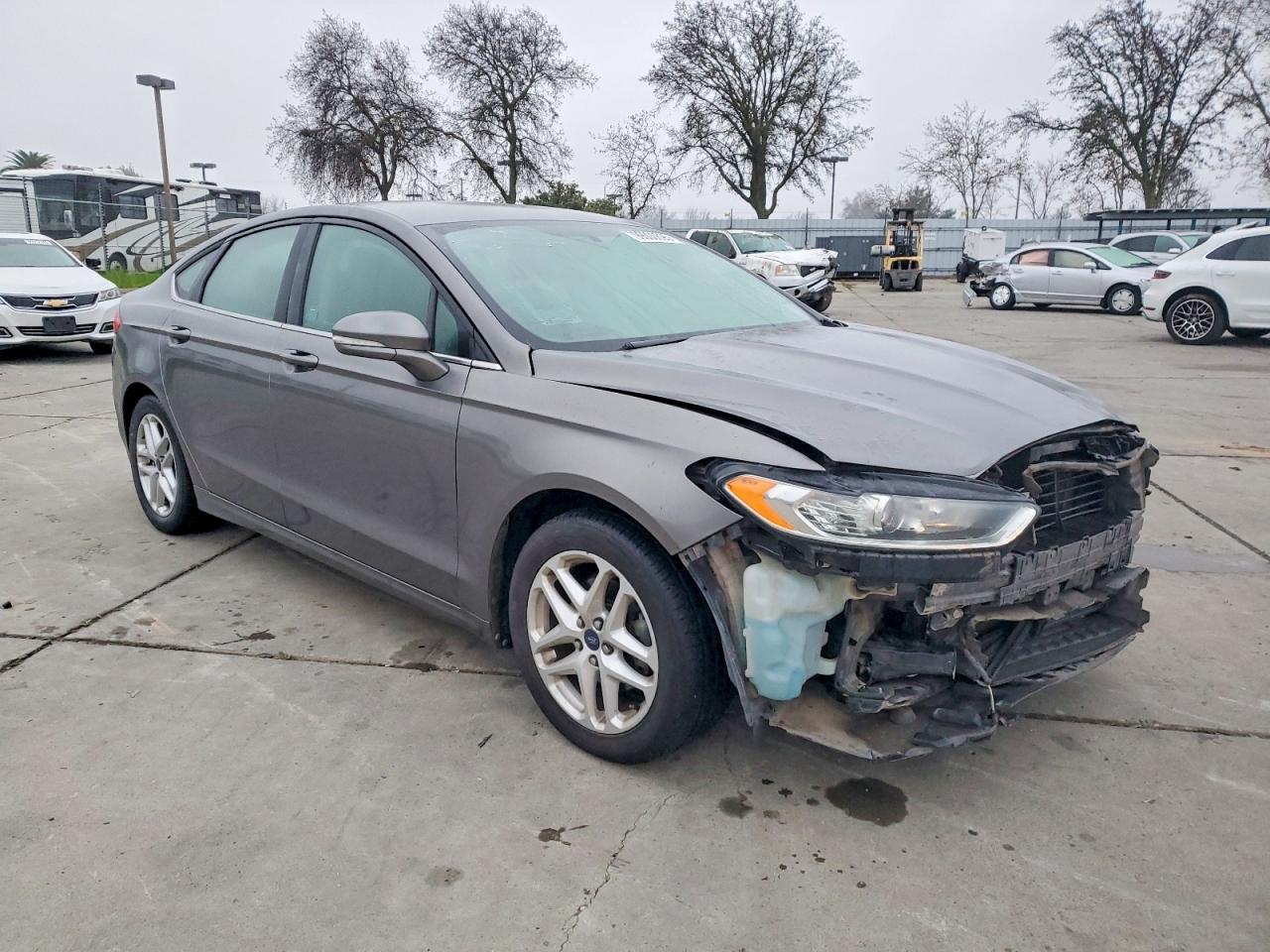 2014 FORD FUSION SE photo 4