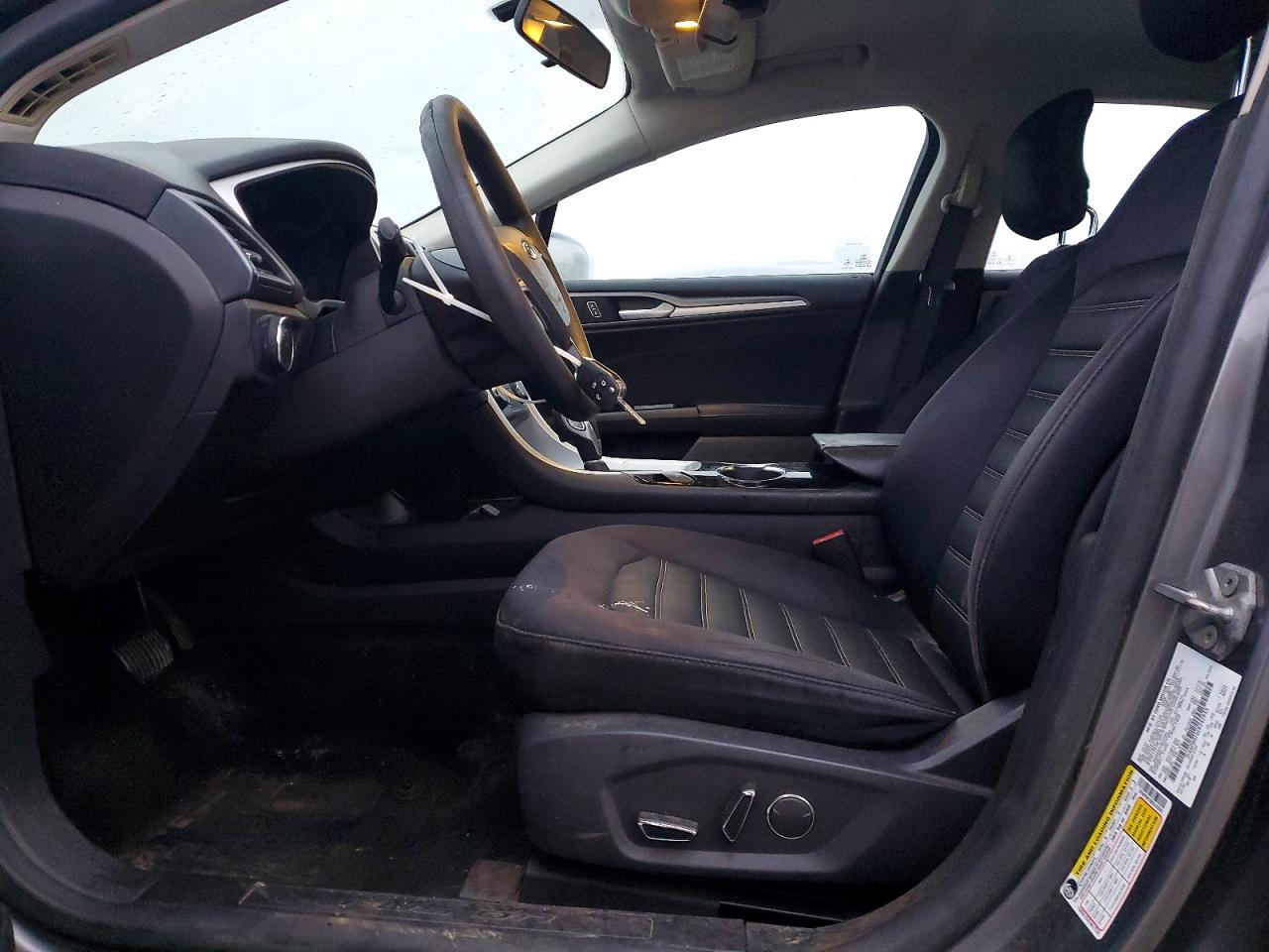 2014 FORD FUSION SE photo 7
