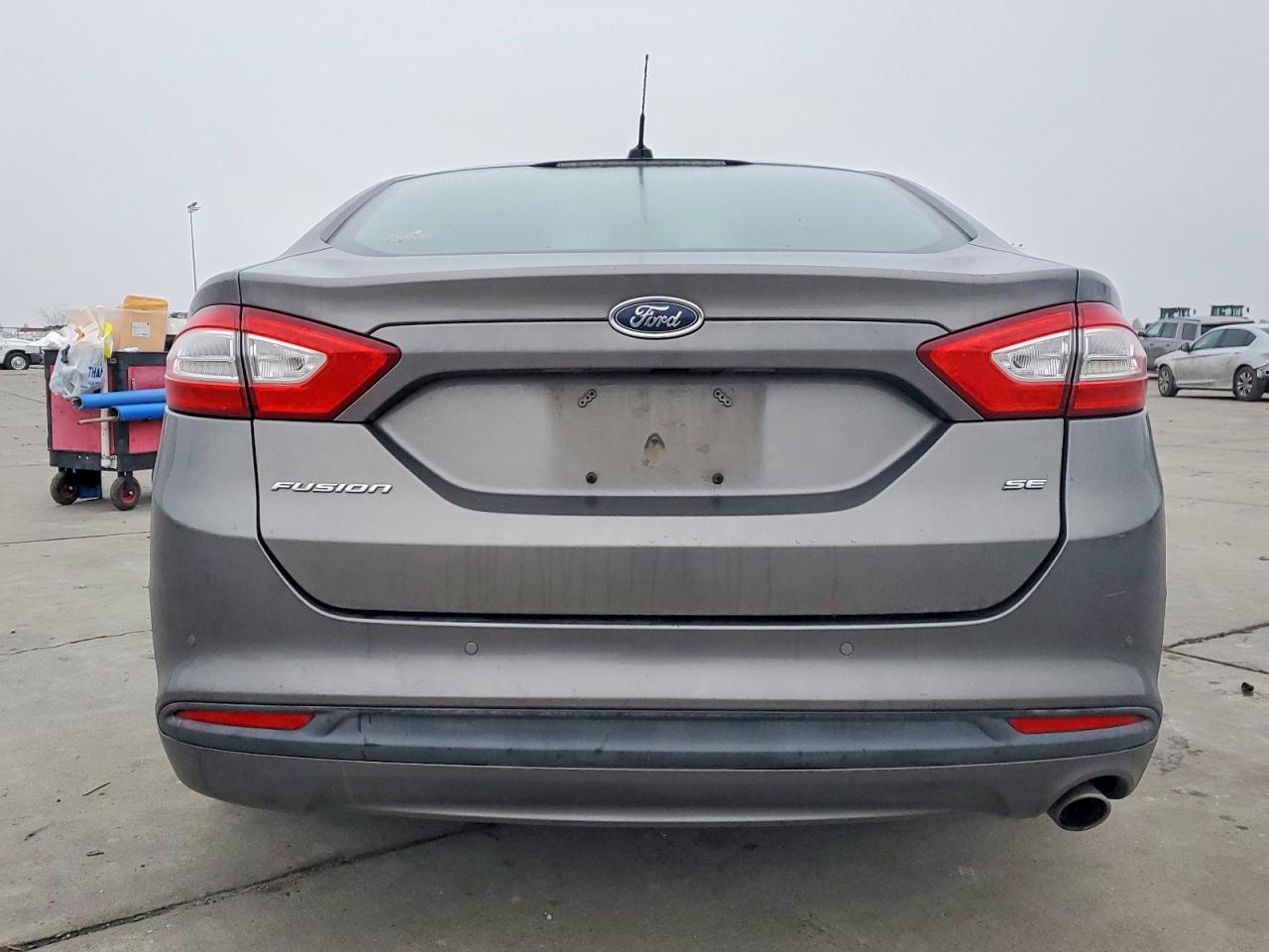 2014 FORD FUSION SE photo 6