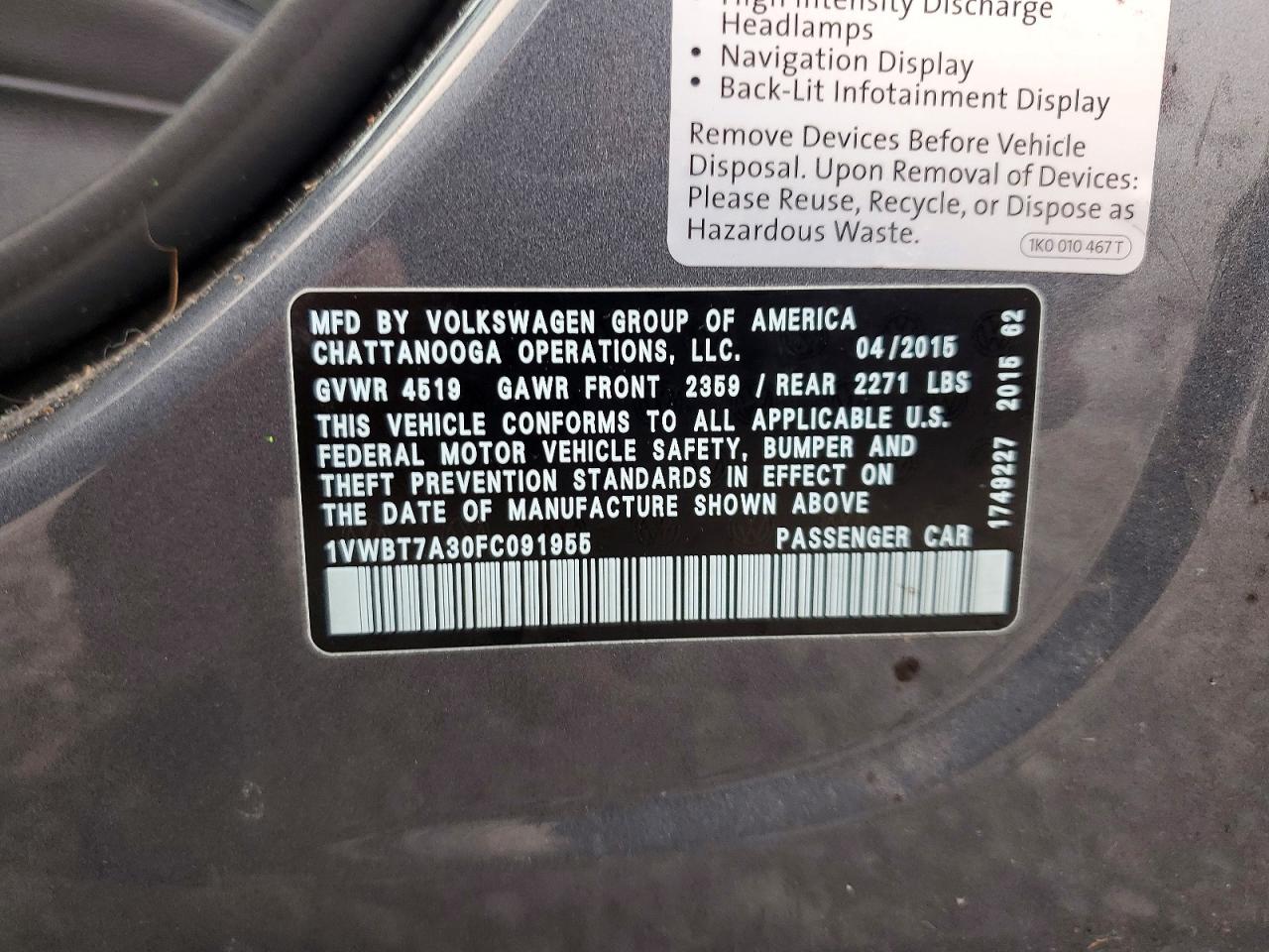 2015 VOLKSWAGEN PASSAT SE photo 12