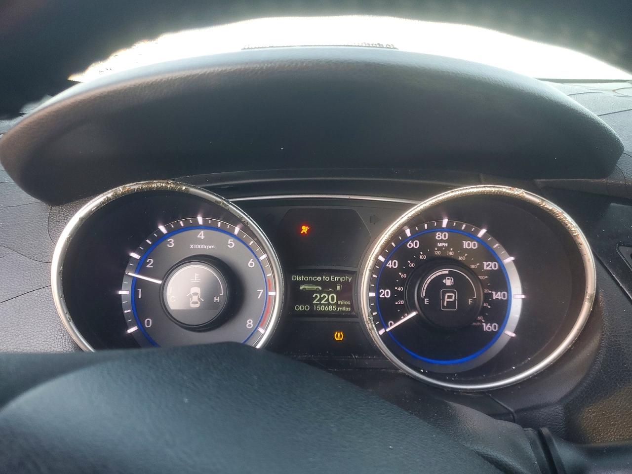 2011 HYUNDAI SONATA SE photo 17