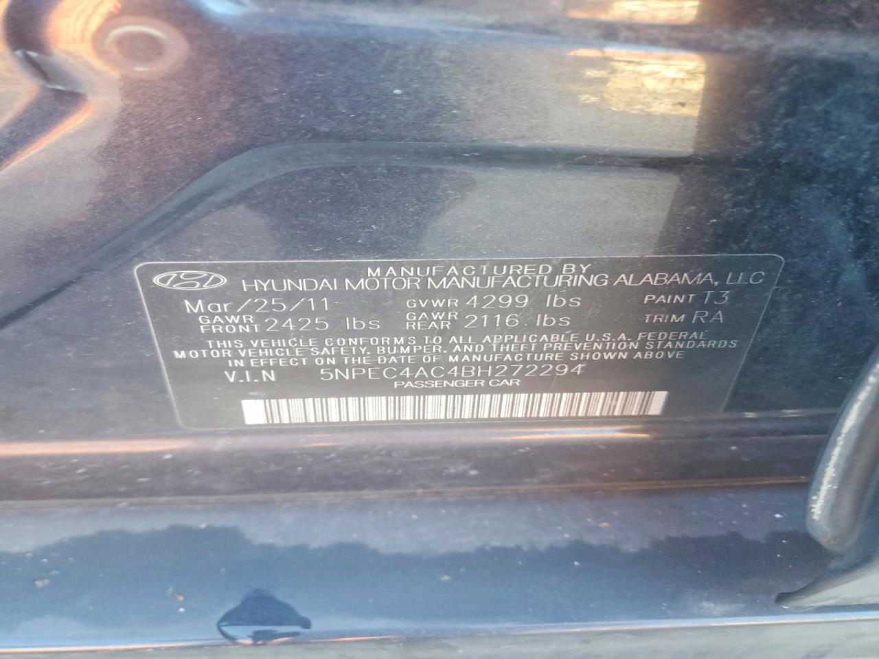 2011 HYUNDAI SONATA SE photo 23