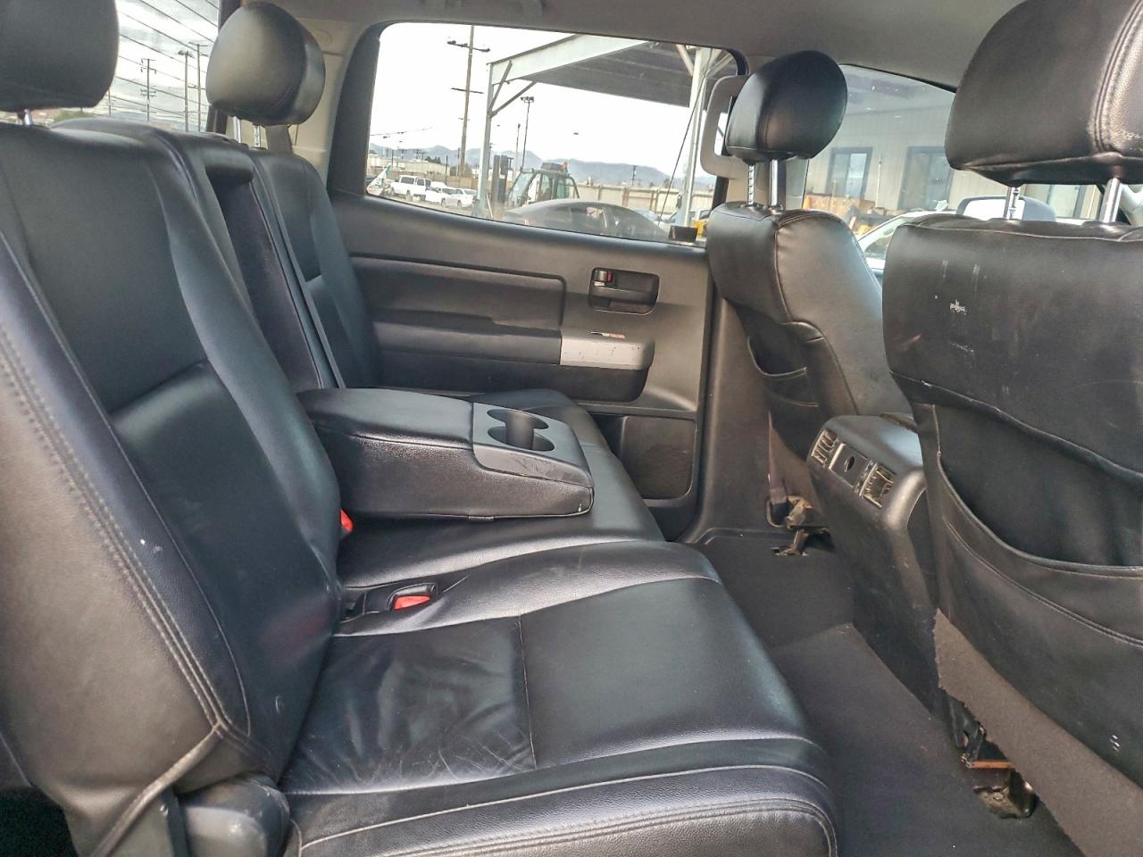 2007 TOYOTA TUNDRA CREWMAX SR5 photo 10