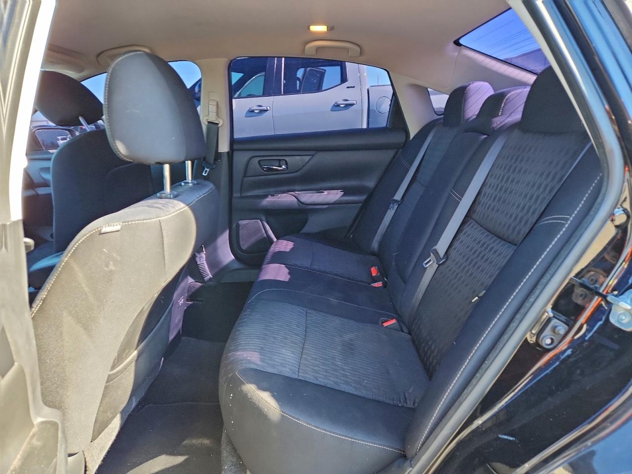 2017 NISSAN ALTIMA 2.5 photo 10