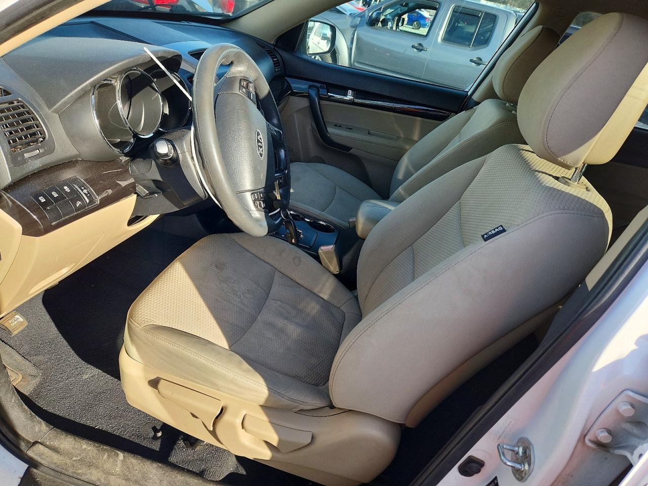 2011 KIA SORENTO BASE photo 7