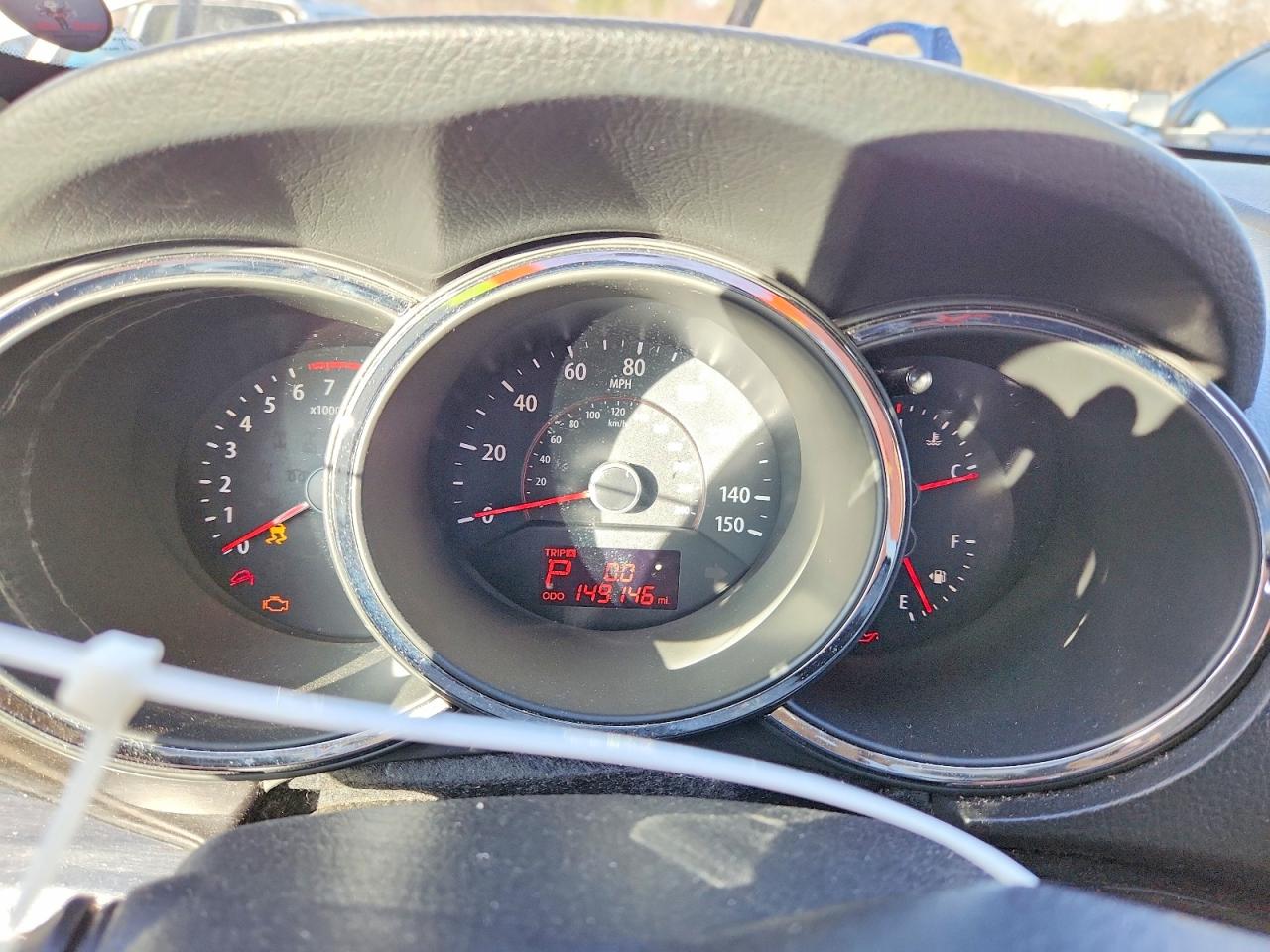 2011 KIA SORENTO BASE photo 9