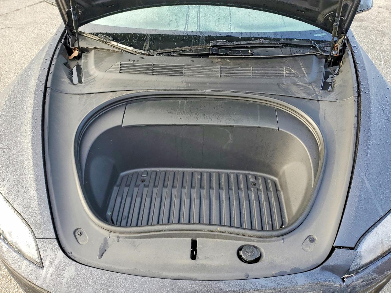 2024 TESLA MODEL 3 photo 11