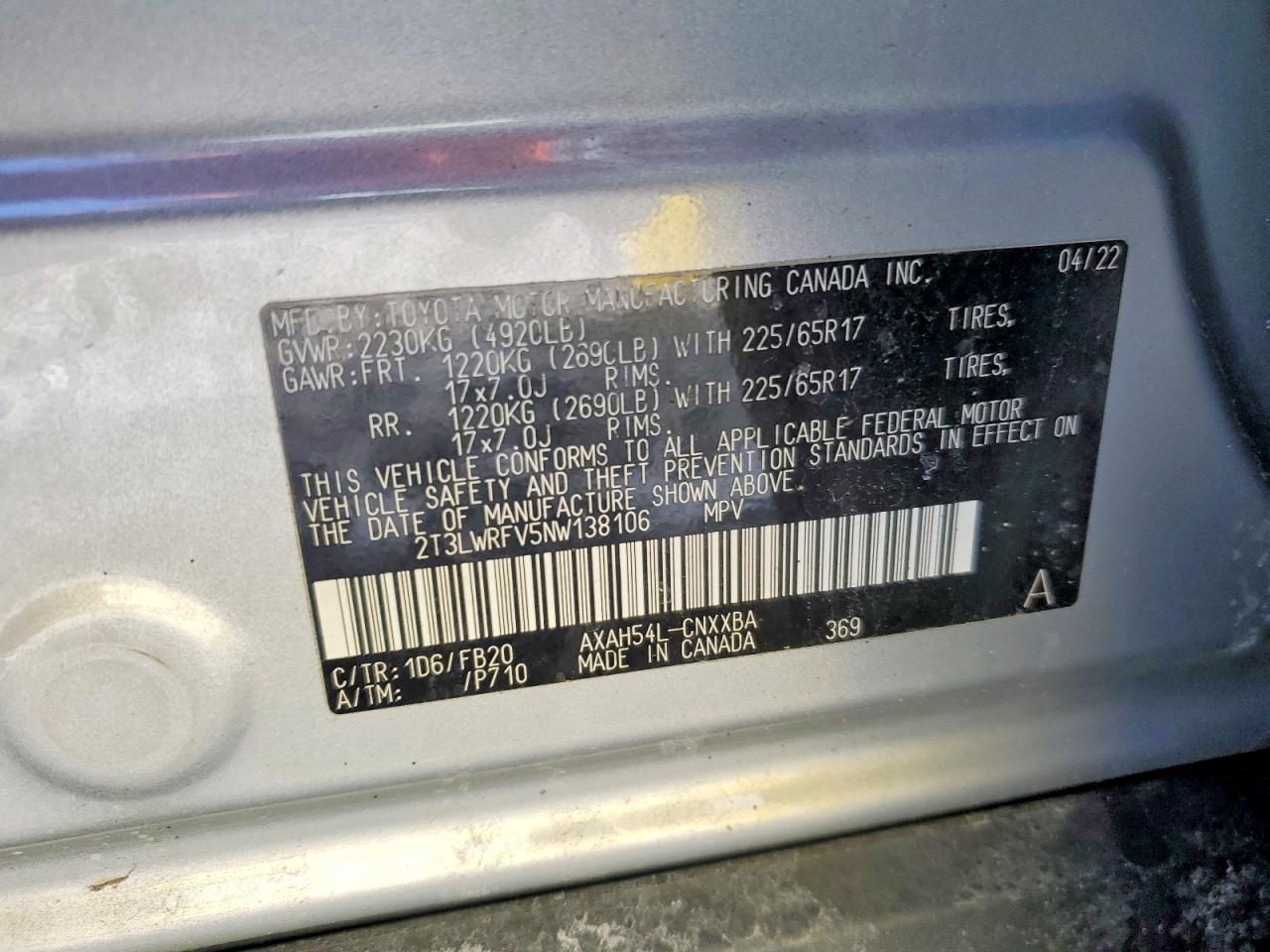 2022 TOYOTA RAV4 LE photo 13