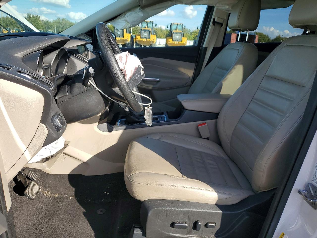 2017 FORD ESCAPE TITANIUM photo 7