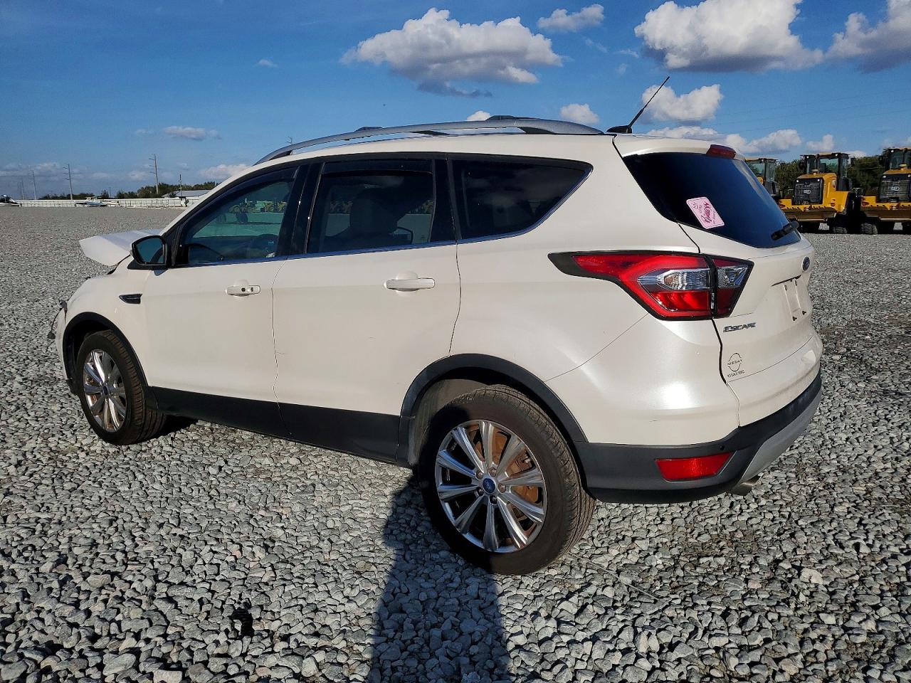 2017 FORD ESCAPE TITANIUM photo 2