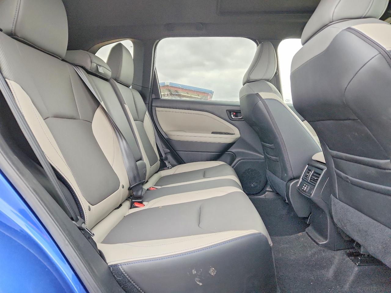 2025 SUBARU FORESTER LIMITED photo 11