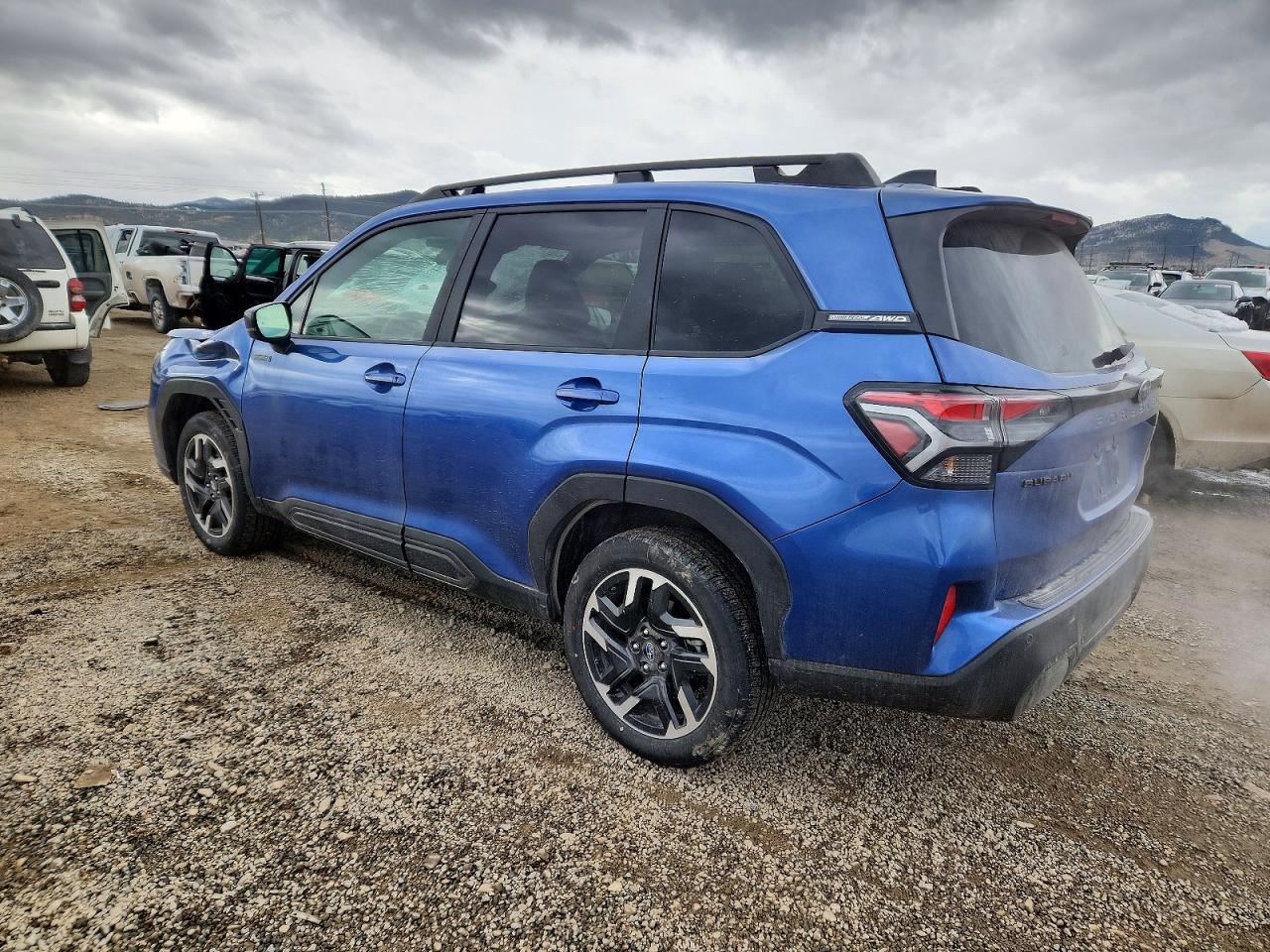 2025 SUBARU FORESTER LIMITED photo 2