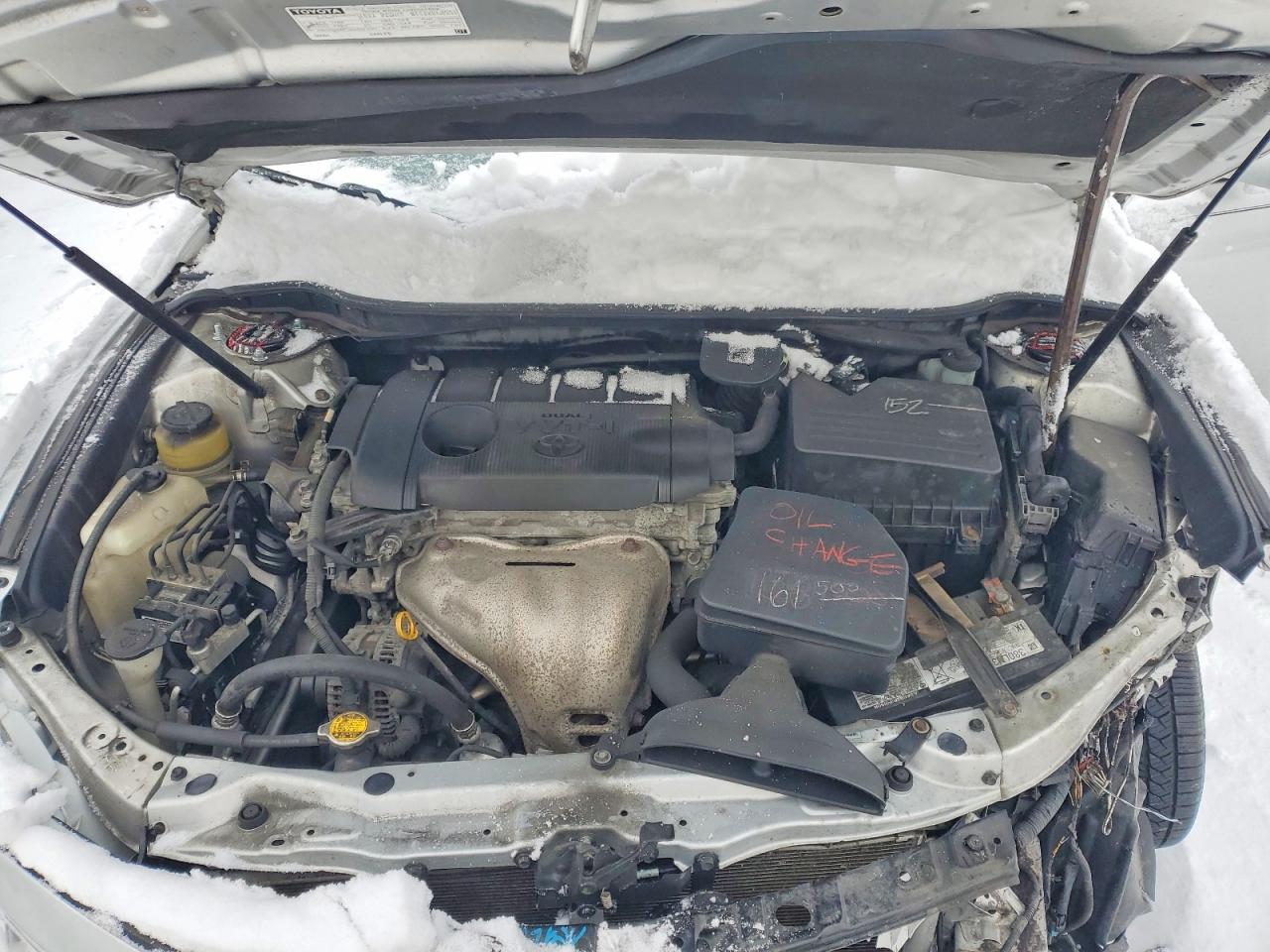 2010 TOYOTA CAMRY BASE photo 11
