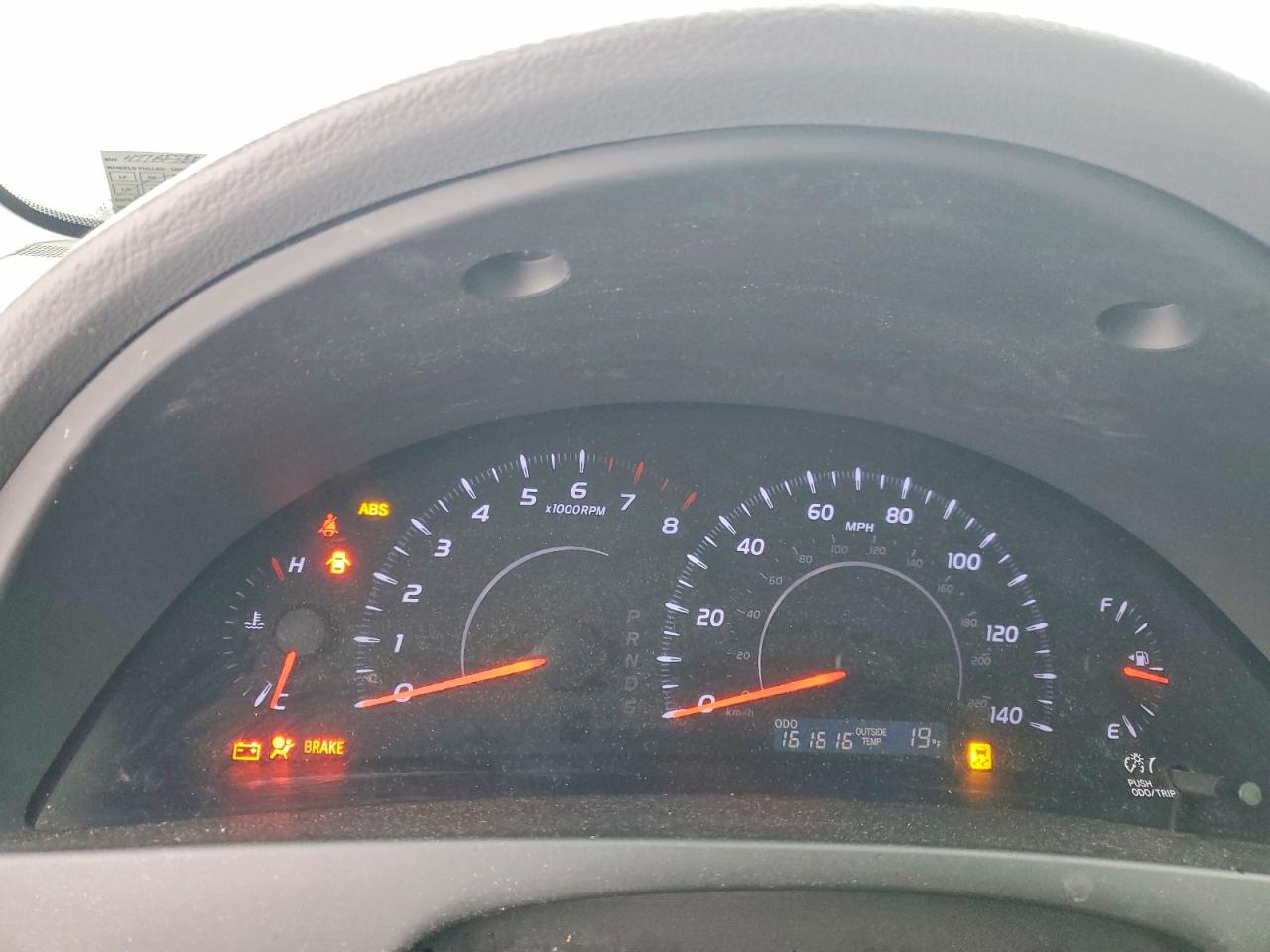 2010 TOYOTA CAMRY BASE photo 9