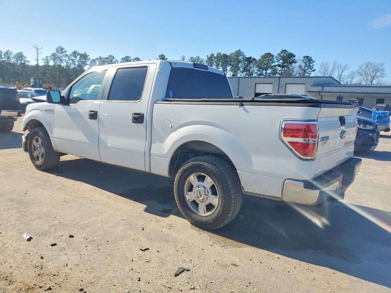 2009 FORD F150 SUPERCREW photo 2