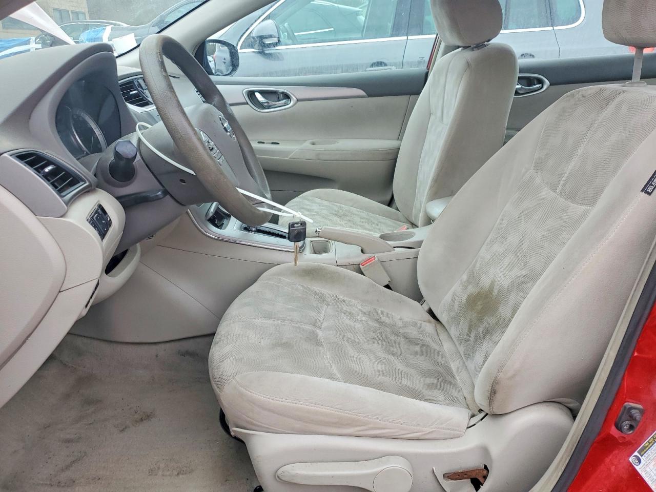 2013 NISSAN SENTRA S photo 7