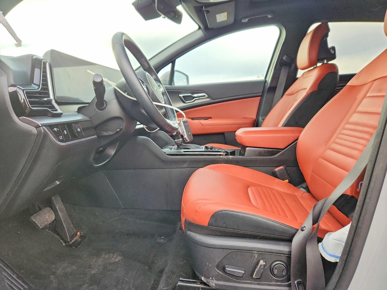 2025 KIA SPORTAGE SX PRESTIGE photo 7