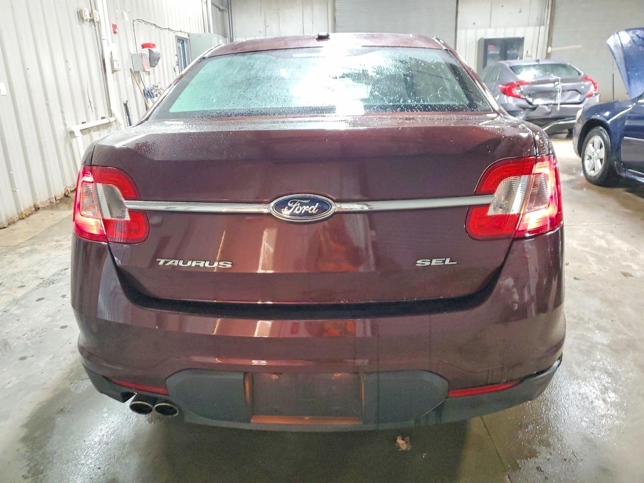 2012 FORD TAURUS SEL photo 6