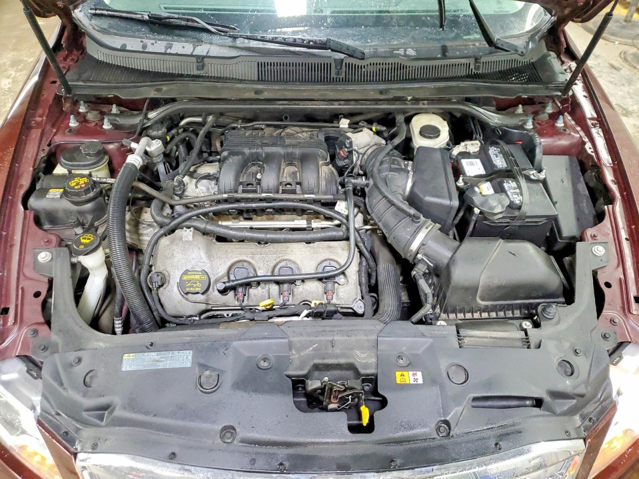 2012 FORD TAURUS SEL photo 11