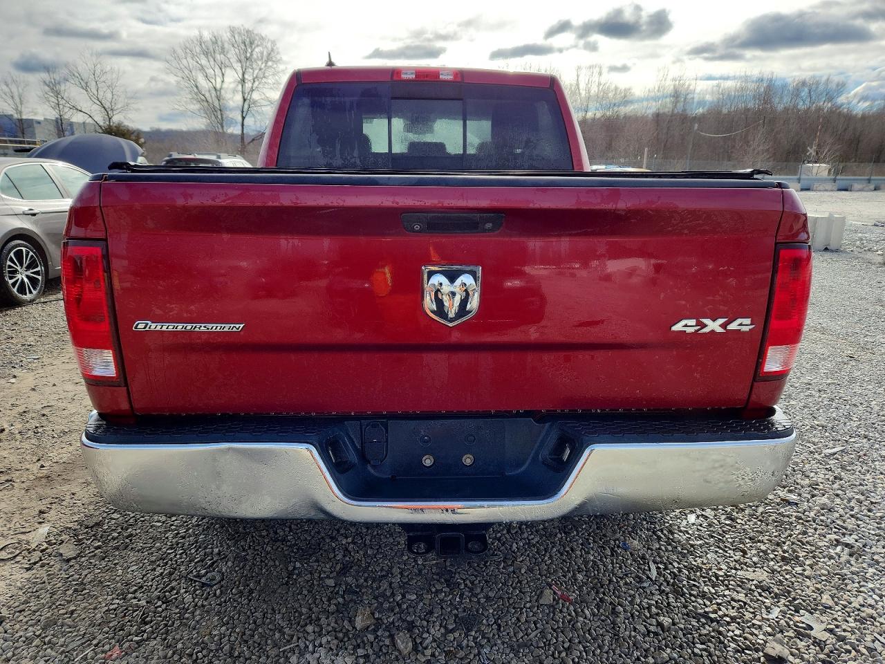 2015 RAM 1500 SLT photo 6