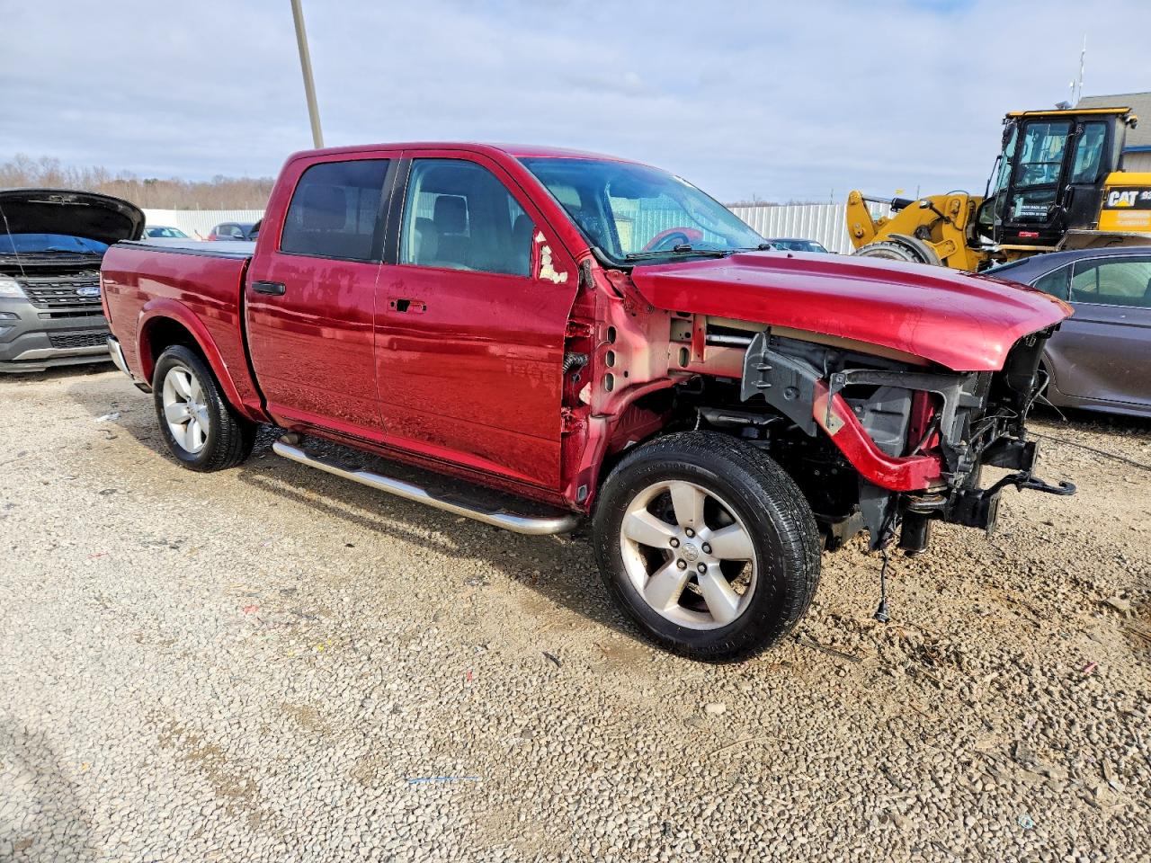 2015 RAM 1500 SLT photo 4