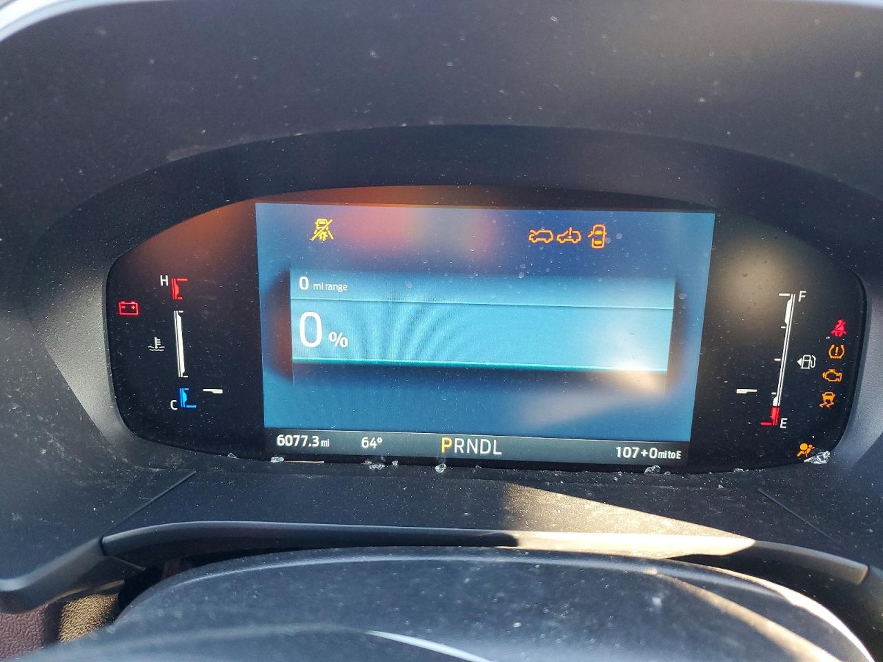 2025 FORD ESCAPE photo 17