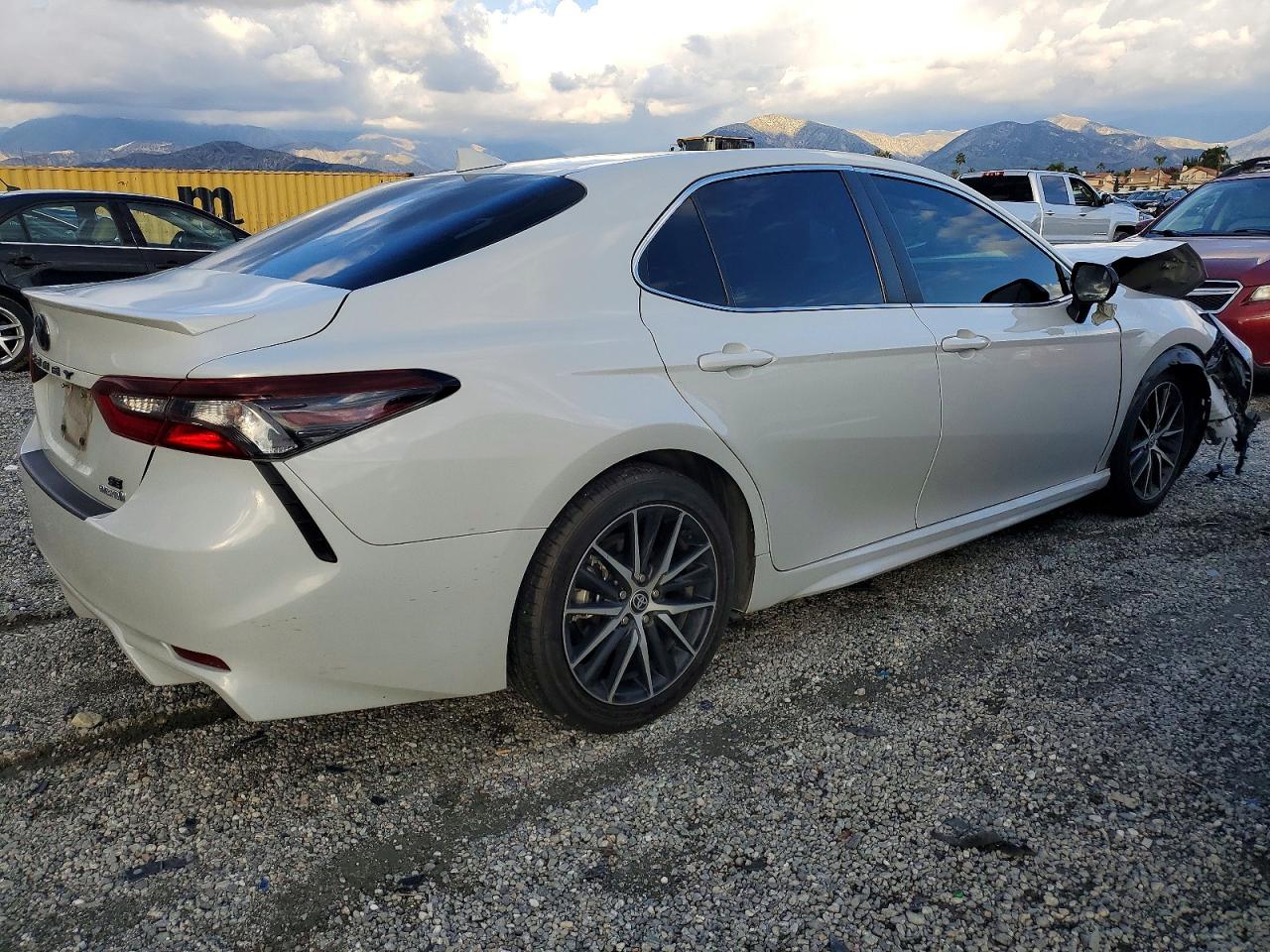 2022 TOYOTA CAMRY NIGHT SHADE photo 5