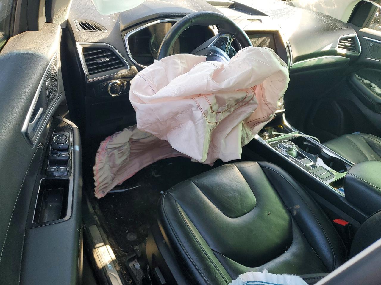 2020 FORD EDGE TITANIUM photo 8