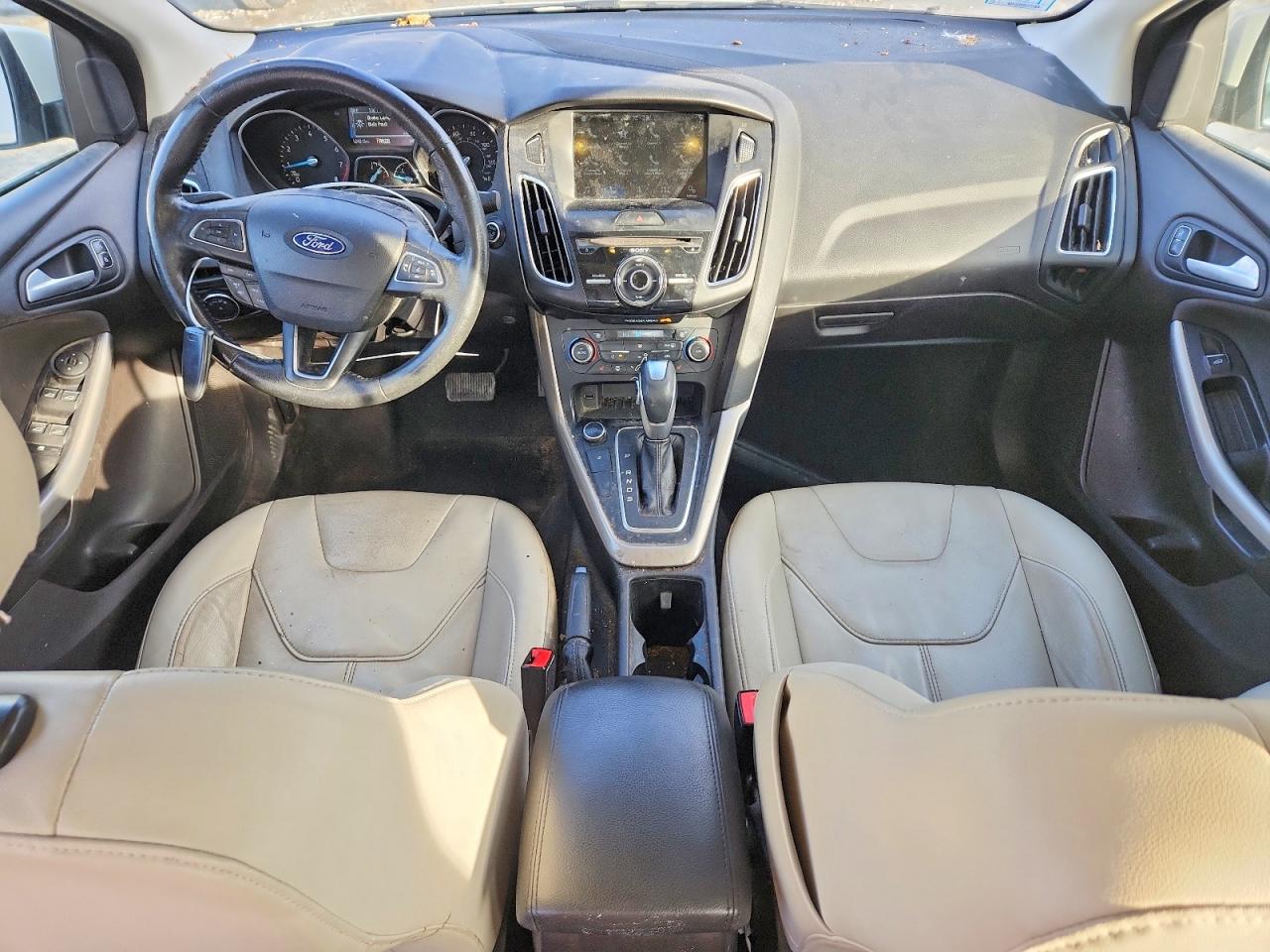 2017 FORD FOCUS TITANIUM photo 8