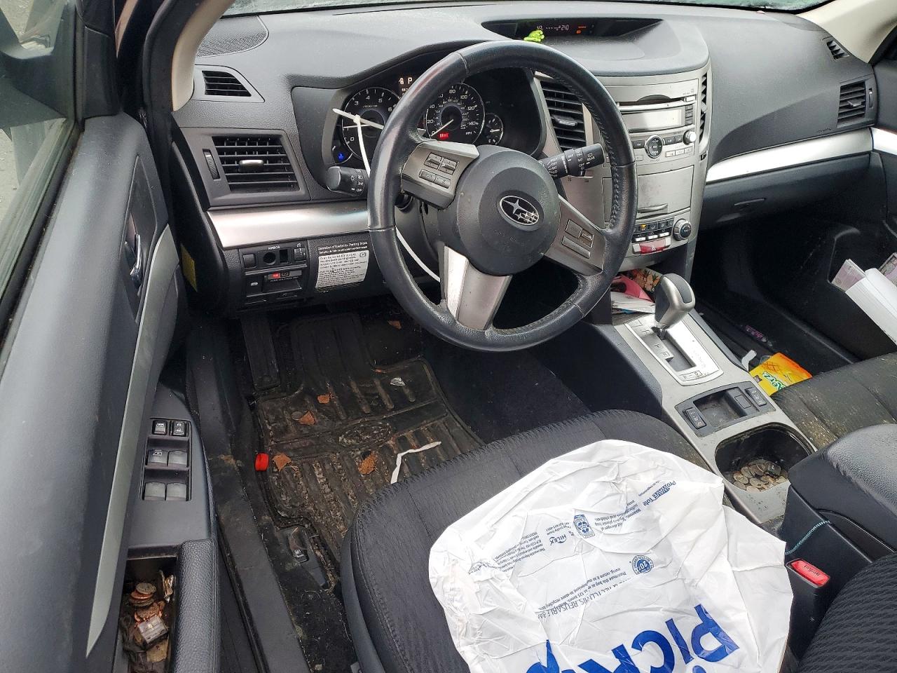 2010 SUBARU OUTBACK 2.5I PREMIUM photo 8