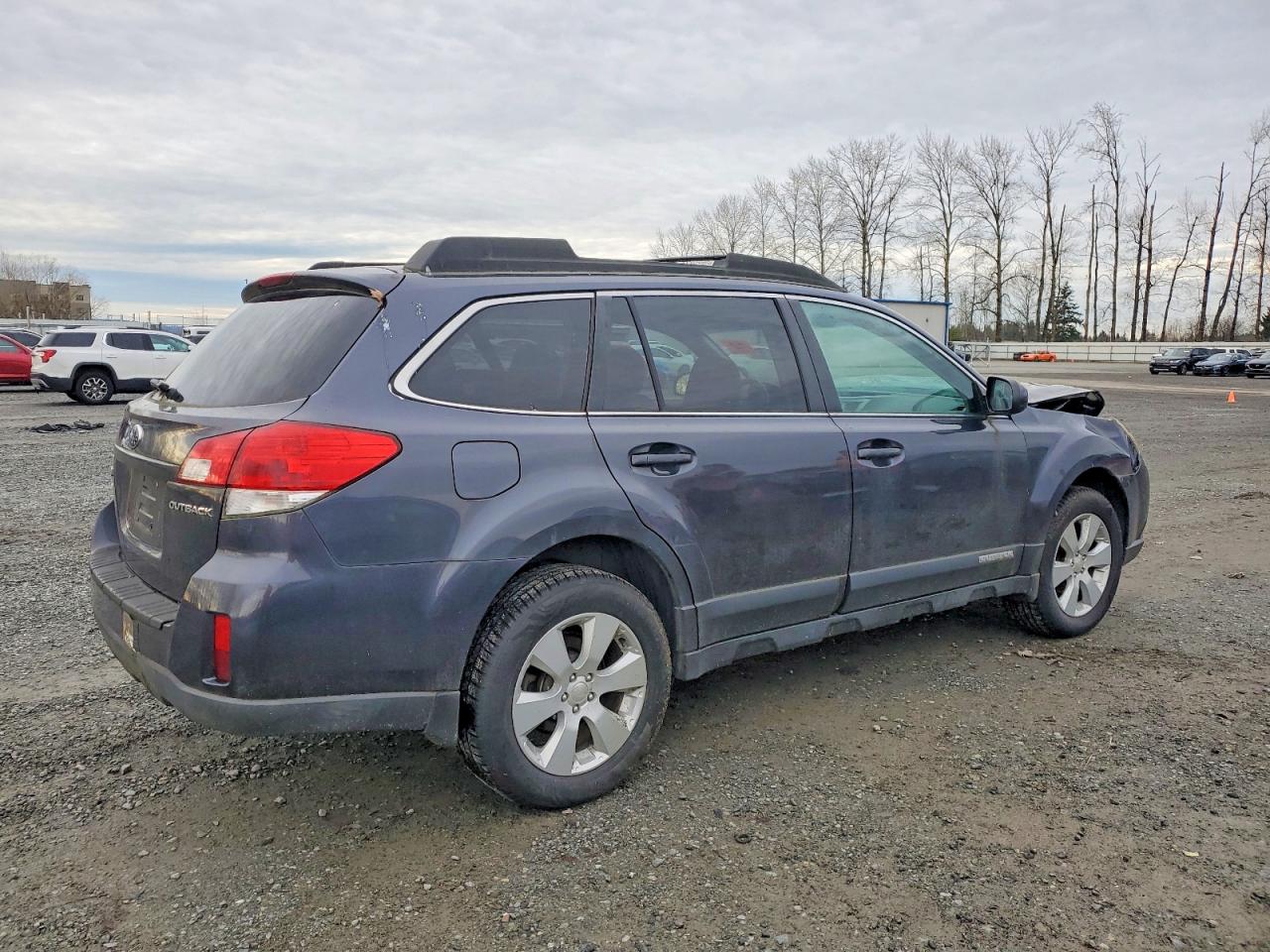 2010 SUBARU OUTBACK 2.5I PREMIUM photo 3