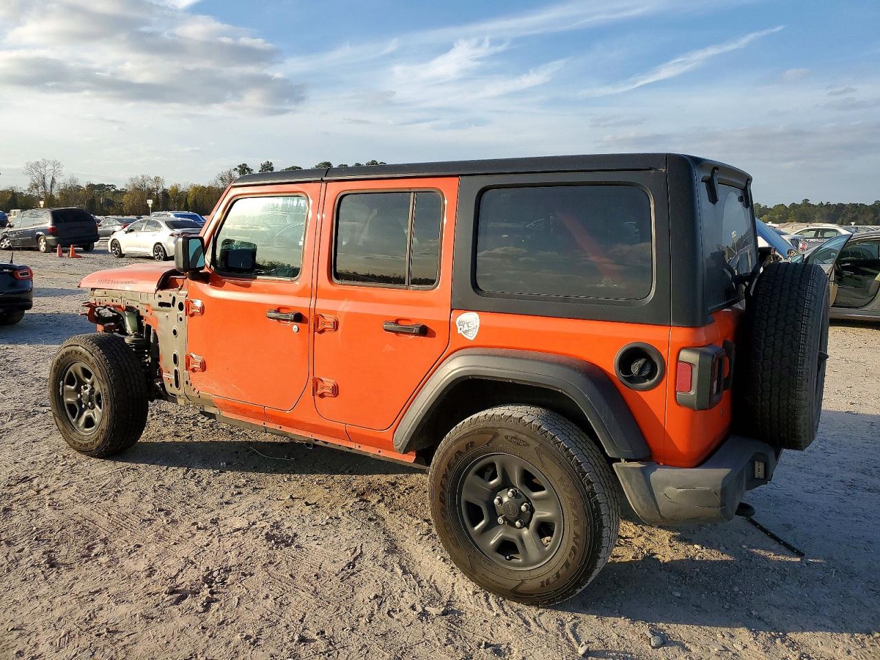 2018 JEEP WRANGLER UNLIMITED SPORT photo 2